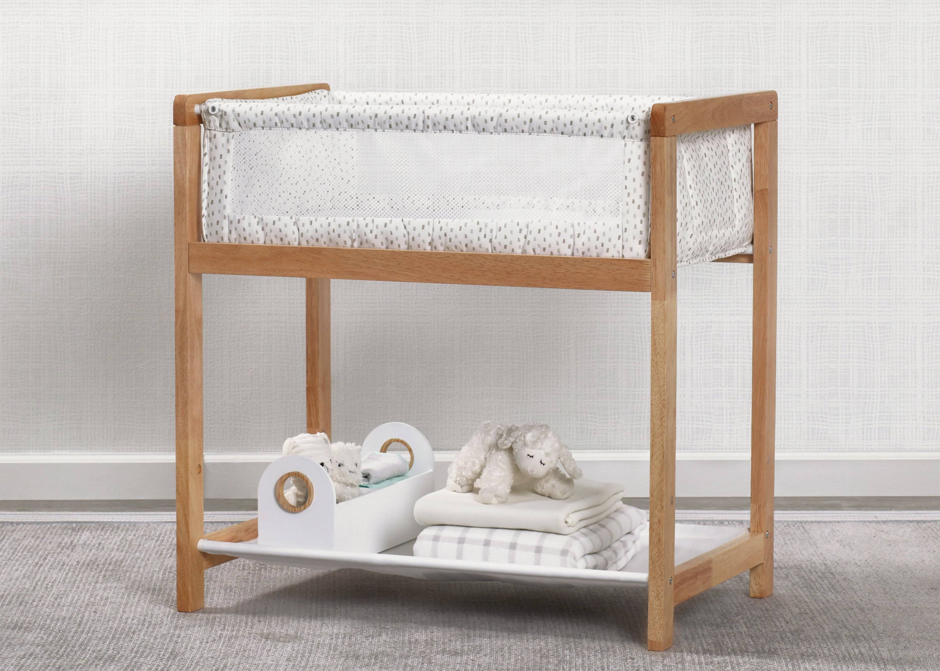 Delta Children Classic Wood Bedside Bassinet Sleeper - Portable Crib with High-End Wood Frame, Link