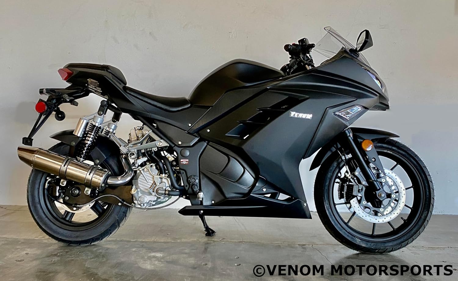 VENOM X22GT 250CC AUTOMATIC MOTORCYCLE | NO GEARS | AUTO GY6 WATER-COOLED ENGINE | TWO PASSENGER X22-GT