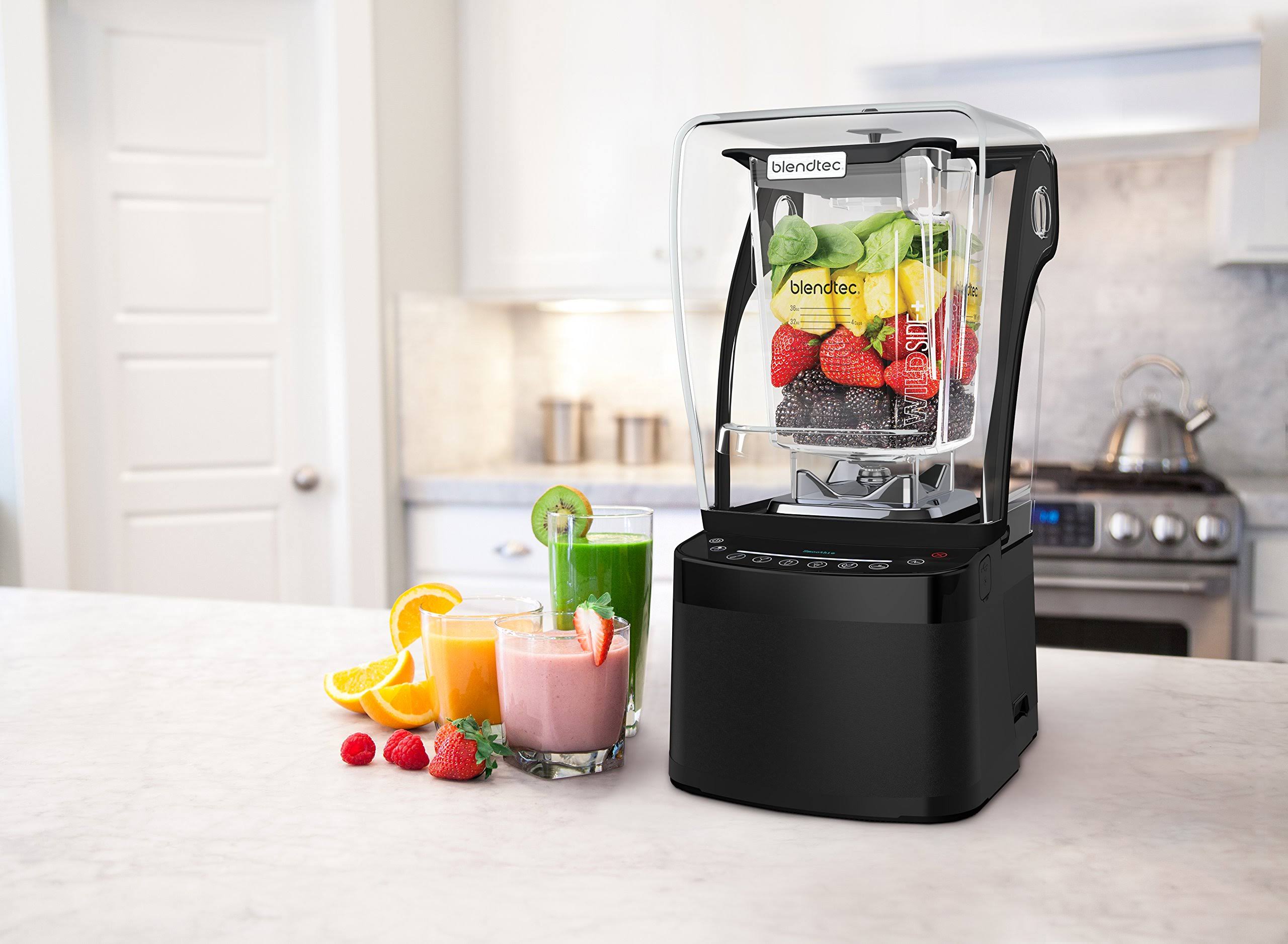 Blendtec Pro 800 with Wildside Jar, Black