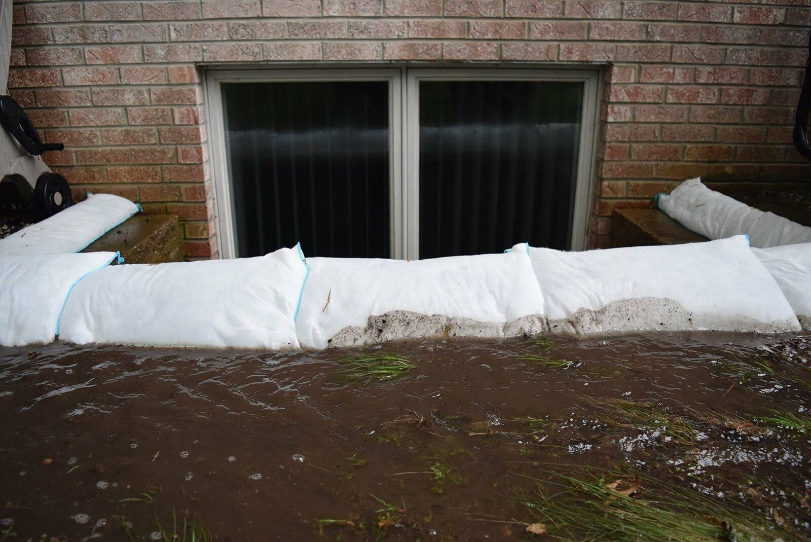 Sandless Sand Bags - High Capacity 22x22x14x22 6-Pack