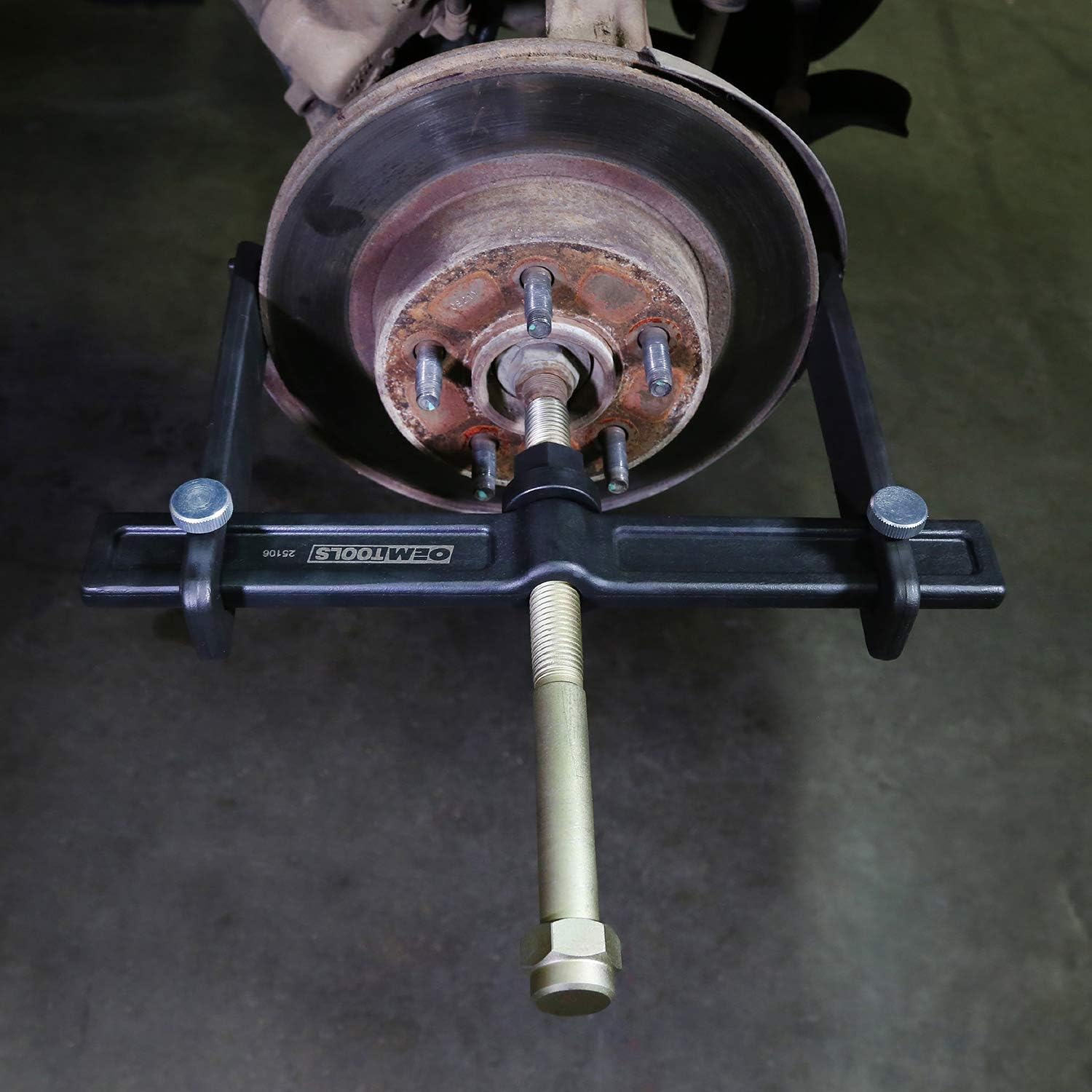 HEAVY DUTY BRAKE DRUM PULLER