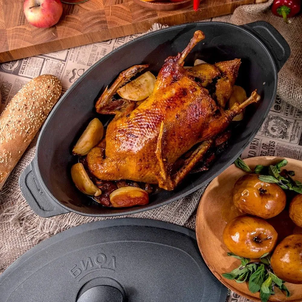 BIOL 8.5-Quart Cast Iron Roaster with Lid