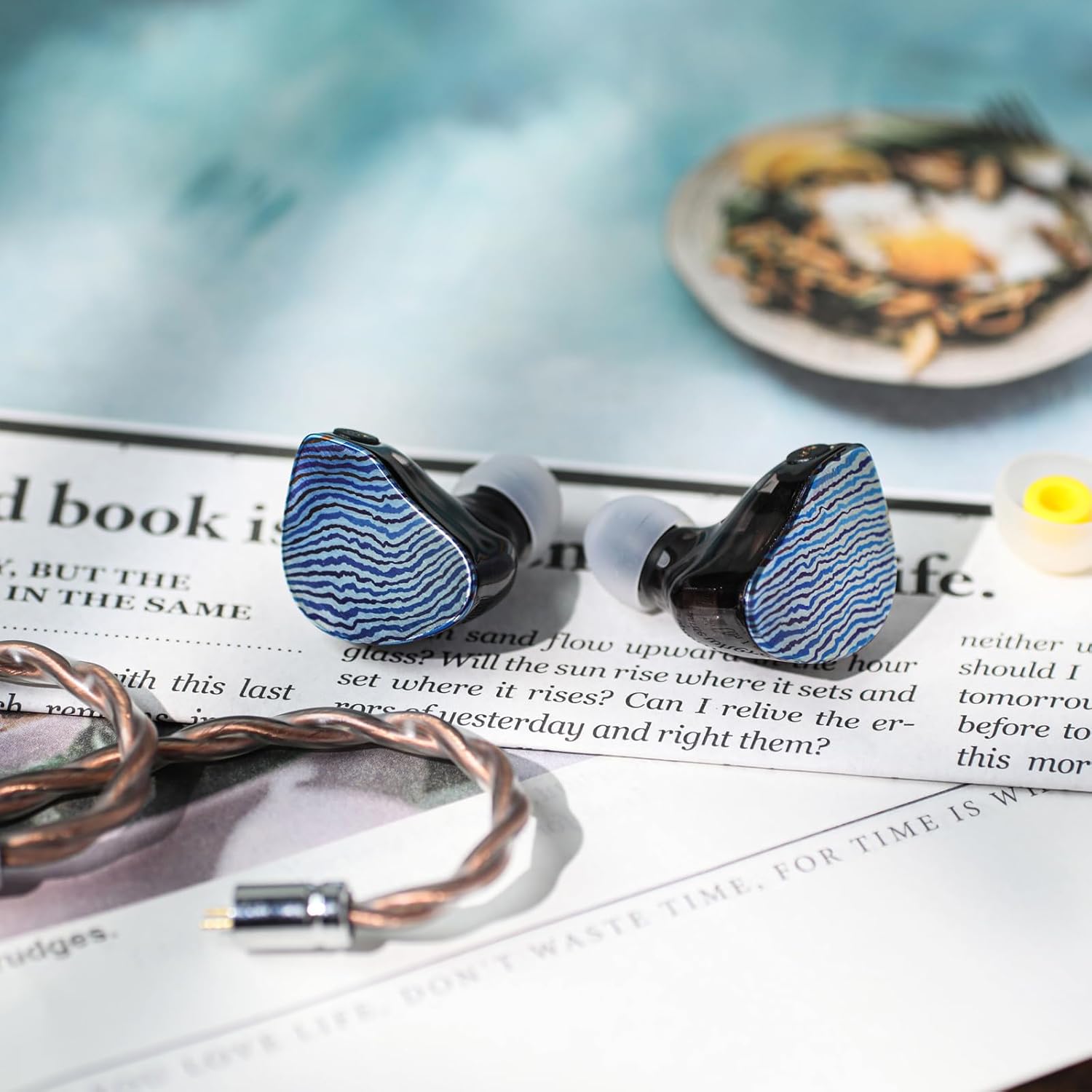 Linsoul 7Hz Aurora in Ear Monitor, 1 DD+1 Planar +2 BA IEM Earphones with 3D Printed Shells, Wired Gaming Earbuds, Detachable 2pin Cable for Musician Audiophile