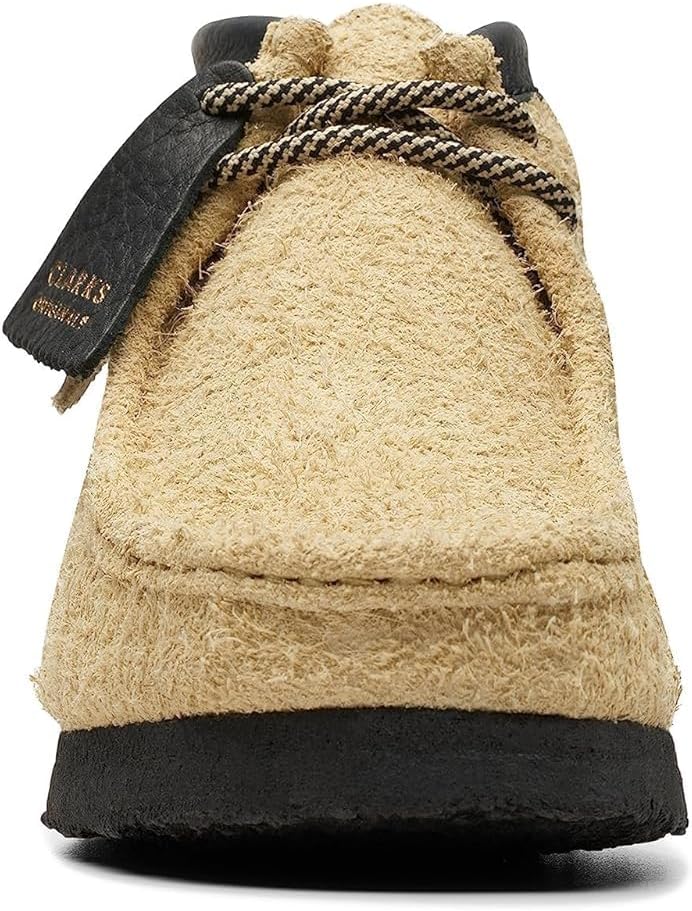 Clarks Men's Wallabee Boot Oxford, Maple/Black Suede, 10.5