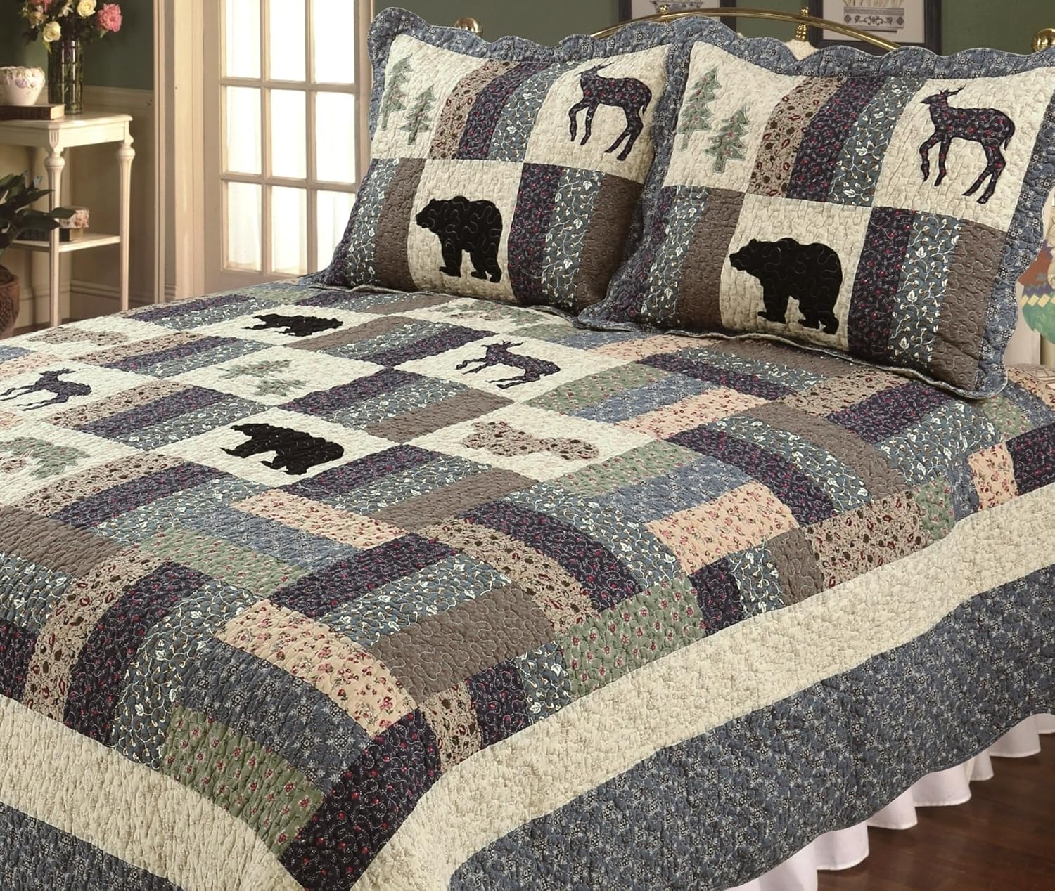 Mountain Highlands Bear Deer Lodge Cabin, All Cotton 3 Piece Queen Quilt Set