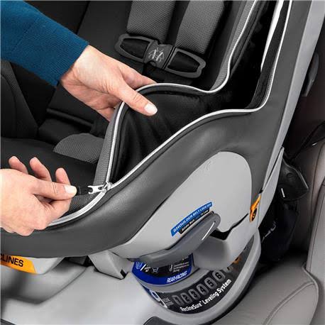 Chicco NextFit Zip Convertible Car Seat - Carbon