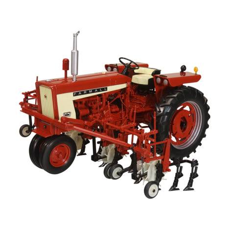 SpecCast 1/16 Scale International Harvester Farmall 504 Narrow Front Tractor w/Four Row Cultivator