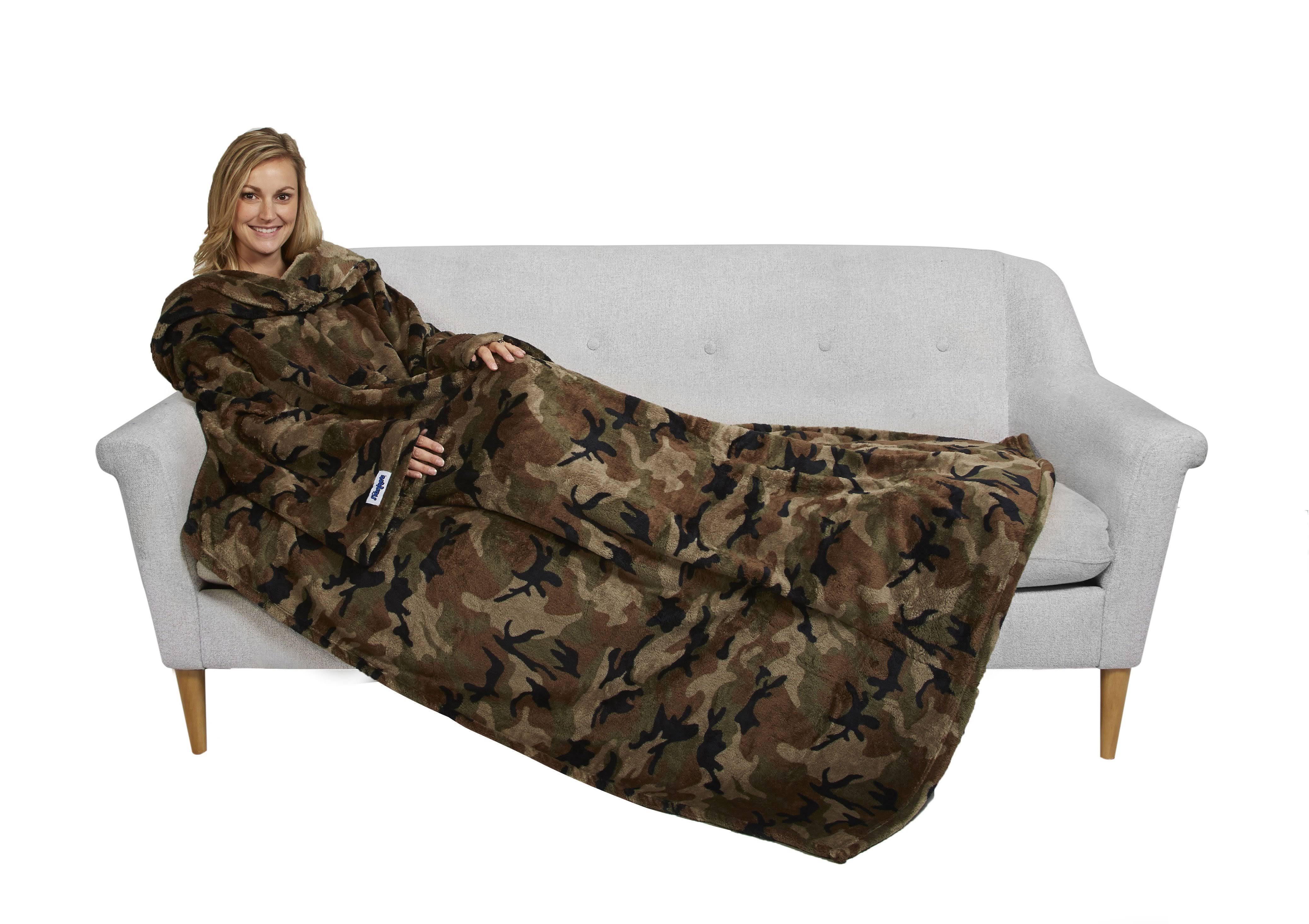 The Slanket TUS-GREEN-CAMO 60 x 80 in. The Ultimate Slanket Green u0026 Camo