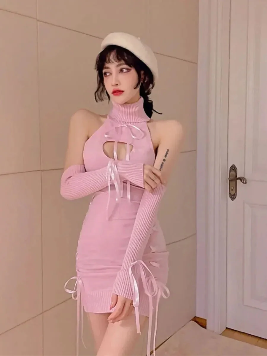 'Praise' Turtleneck Ribbon Knitted Dress