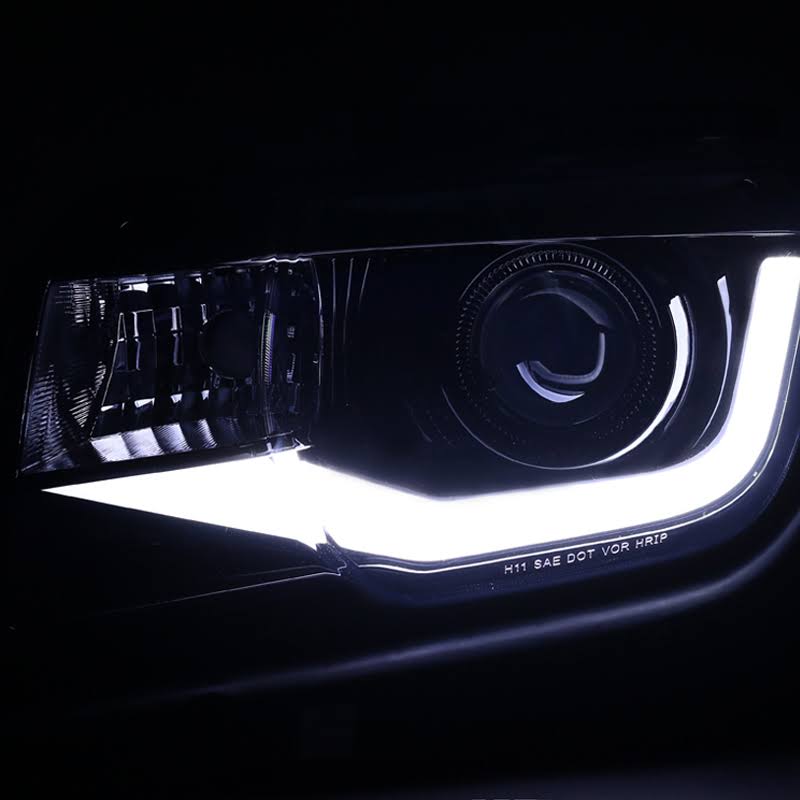Spec-D Tuning 2010-2013 Chevy Camaro LED Bar Glossy Black Projector Headlights Head Lamps Pair 10 11