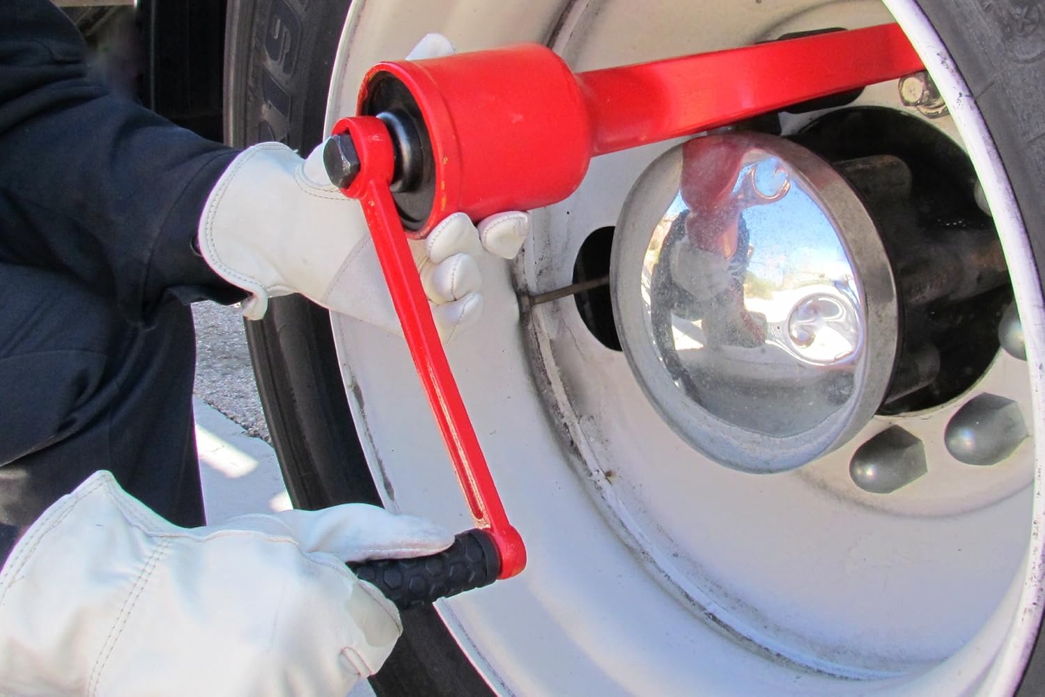 Torque Multiplier Lug Nut Wrench - Cheater Wrench