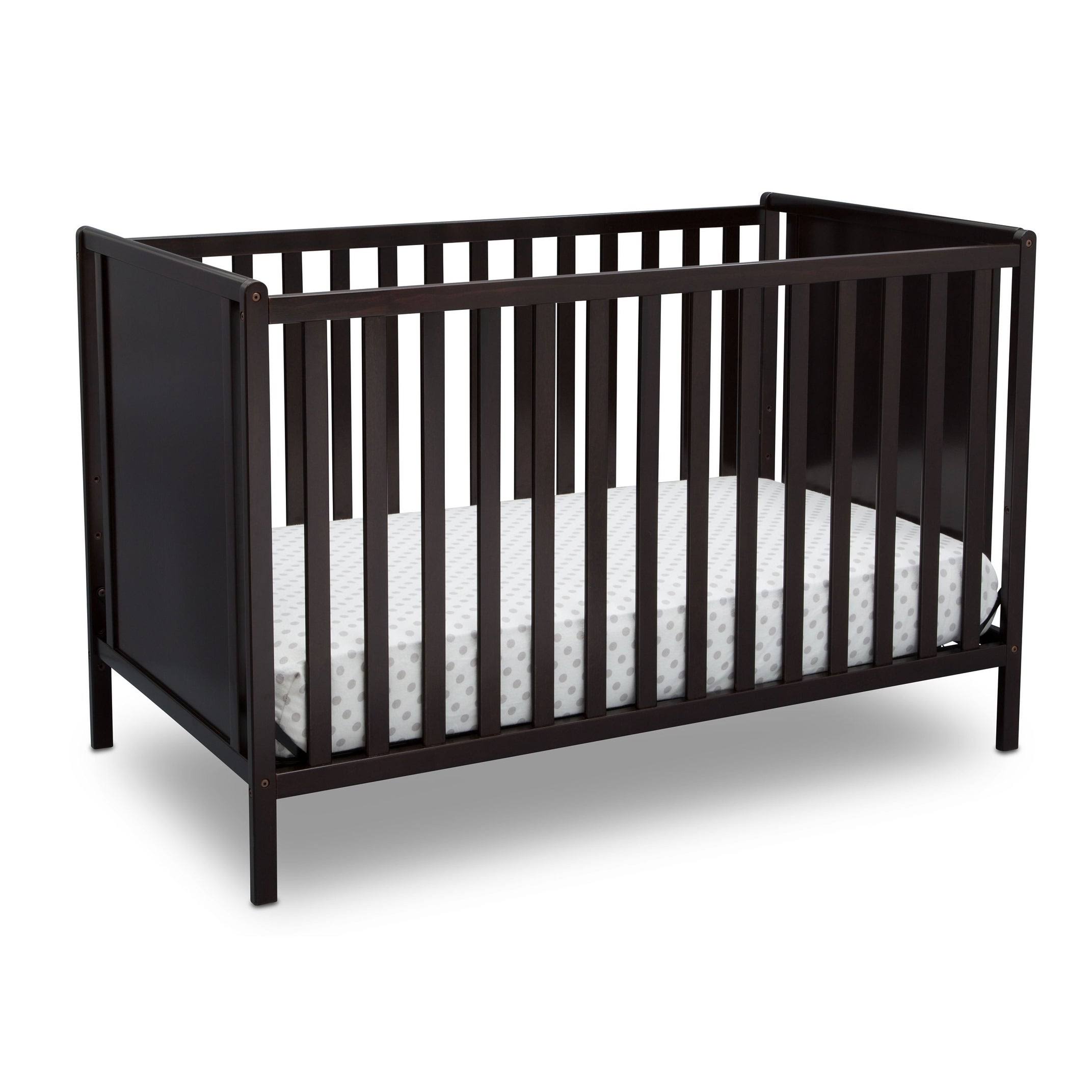 Delta Children Heartland Classic 4-in-1 Bianca White Convertible Crib