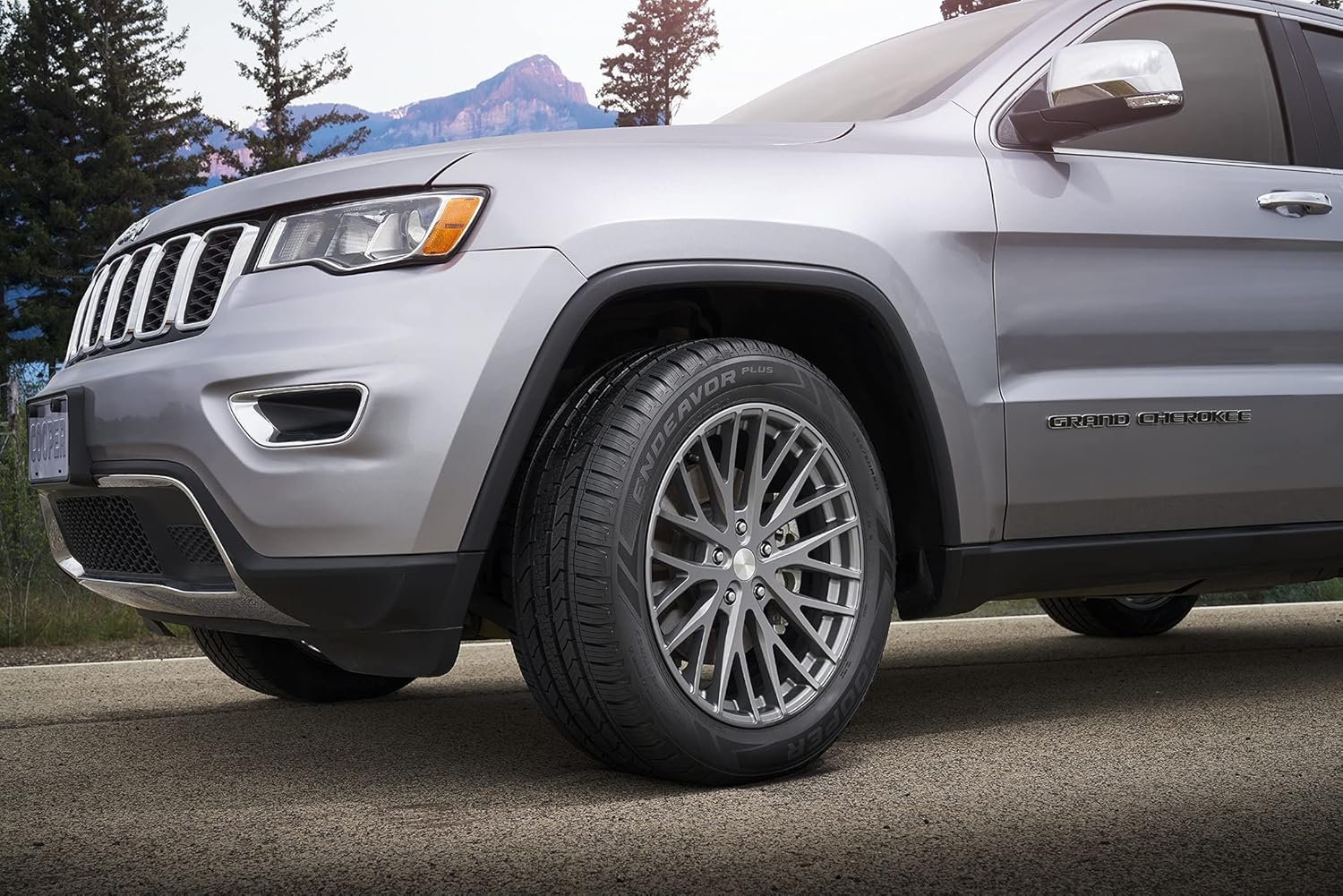 Cooper Endeavor Plus All-Season 205/70R16 97T Tire