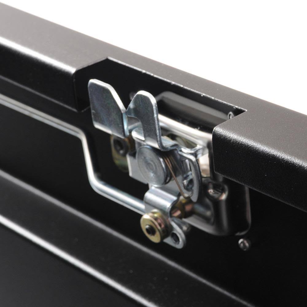 Dee Zee Dz8160Sb Hardware Series Crossover Tool Box