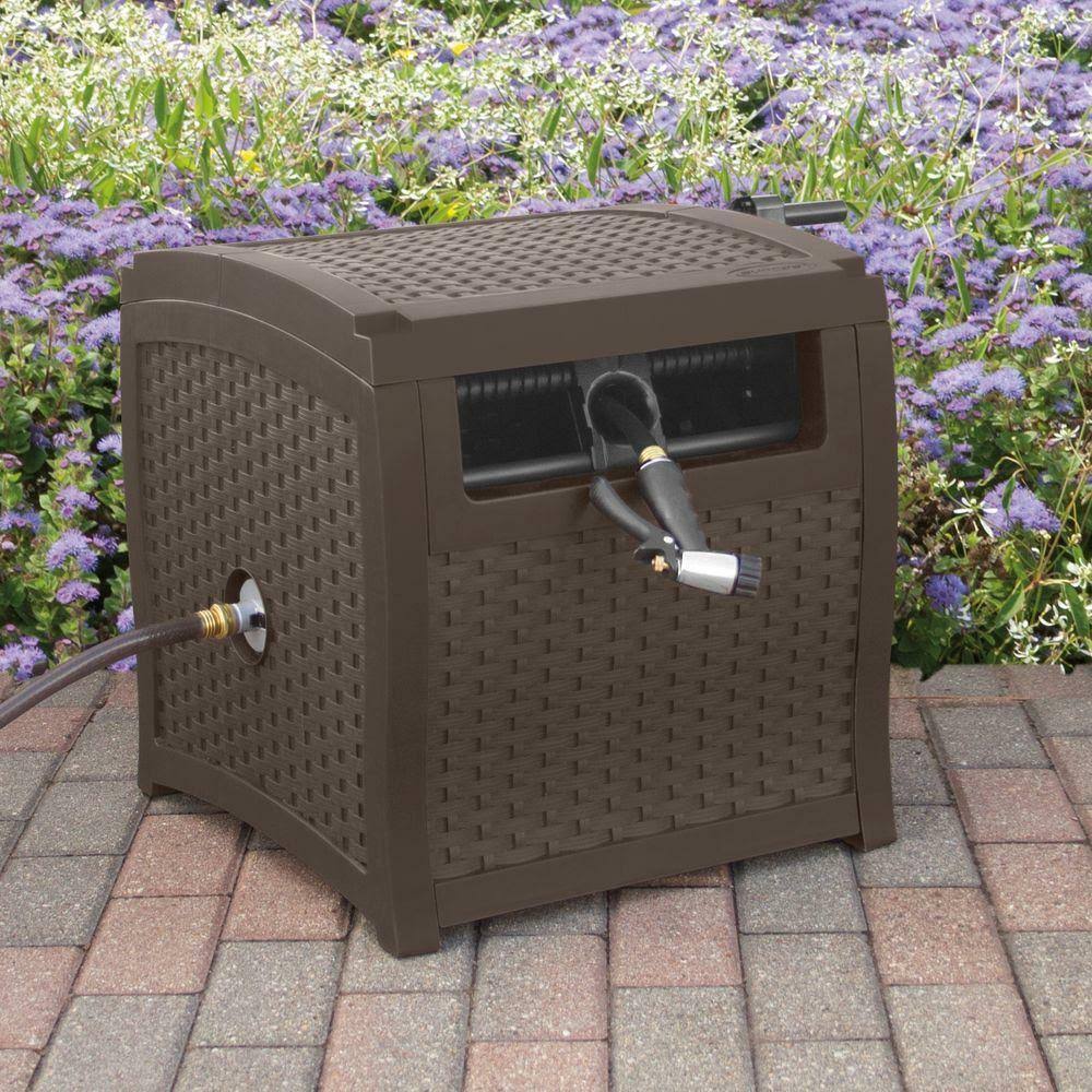 Suncast 225 ft. Smart Trak Wicker Hideaway Hose Reel with Brass In-Out Tube