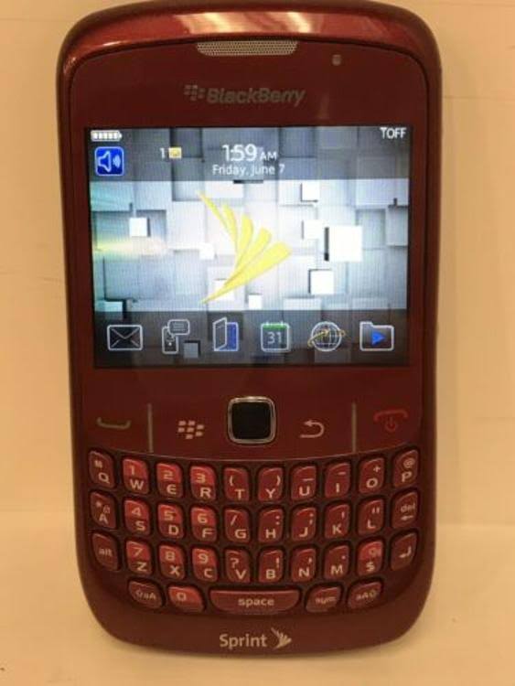 Blackberry Curve 8530 - Red (Sprint) Smartphone with 2GB Micro SD Card