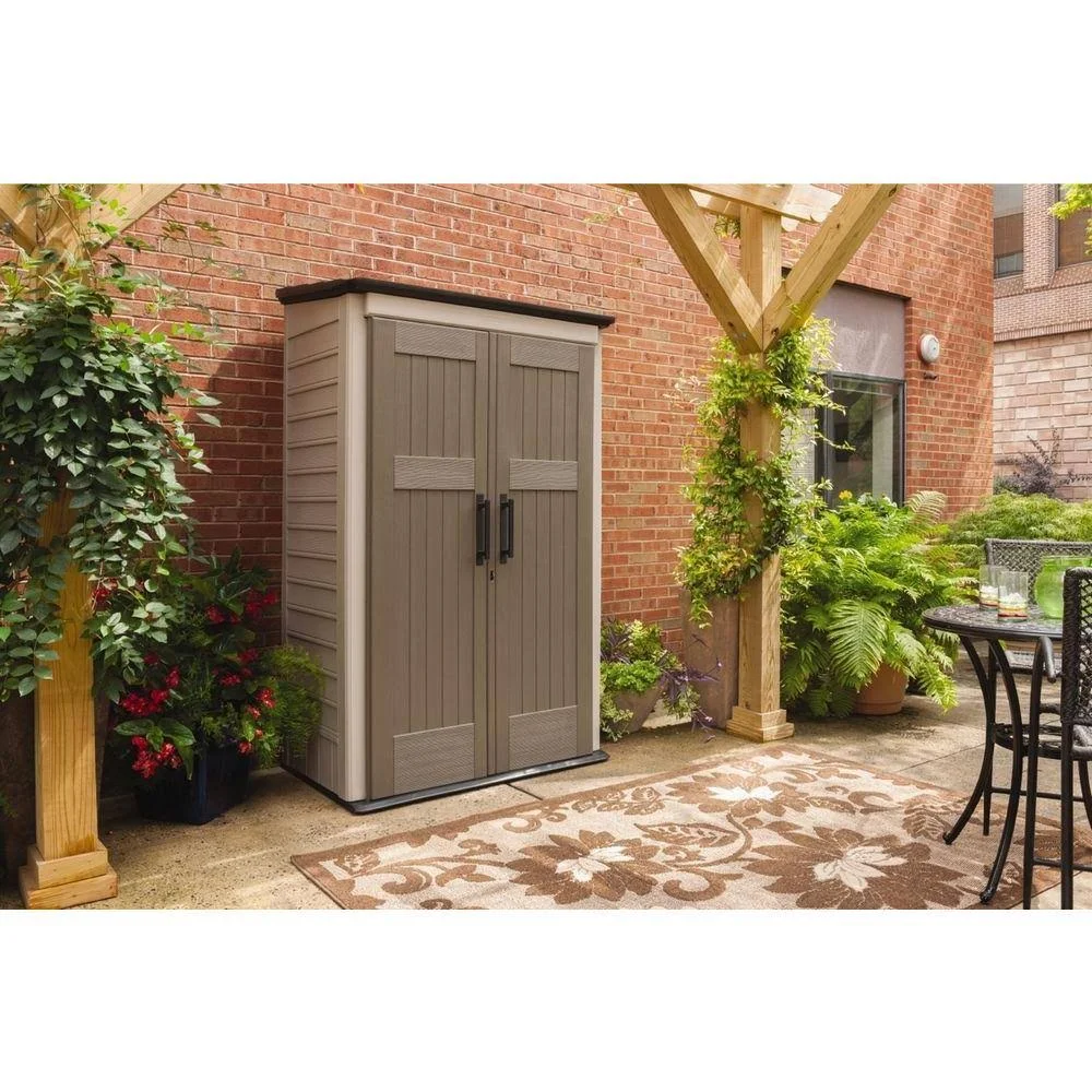 Rubbermaid Big Max Large Vertical Resin Storage Shed