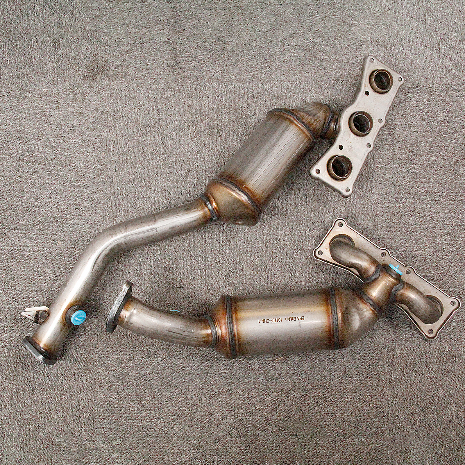 Set of 2 Front Manifold Catalytic Converter For 2007 TO 2010 BMW X5 Direct Fit