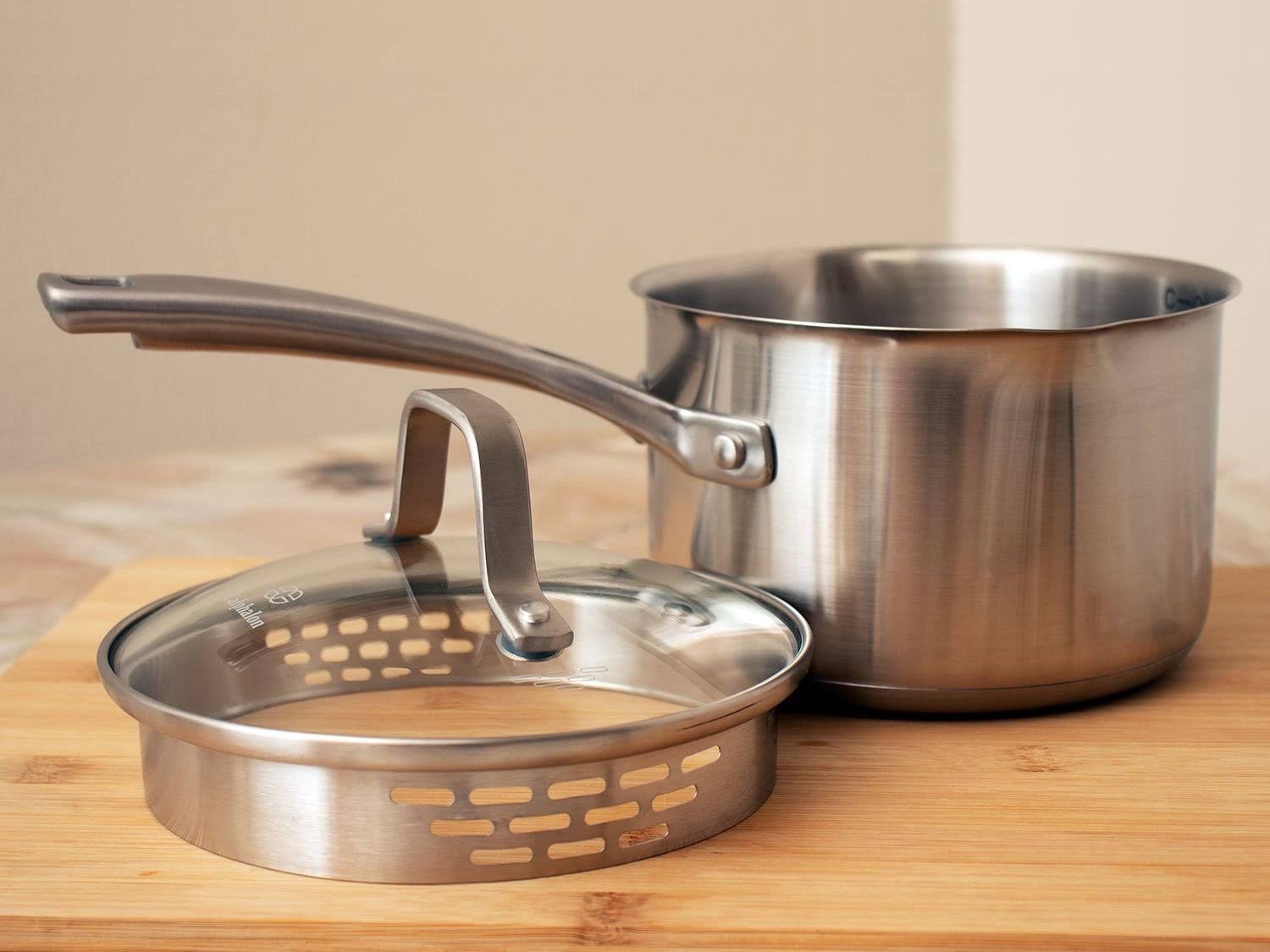 Calphalon Classic Stainless Steel 1.5 Qt. Covered Saucepan