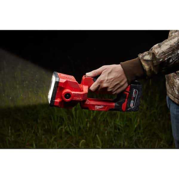 Milwaukee M18 18-Volt 1250 Lumens Lithium-Ion Cordless Search Light