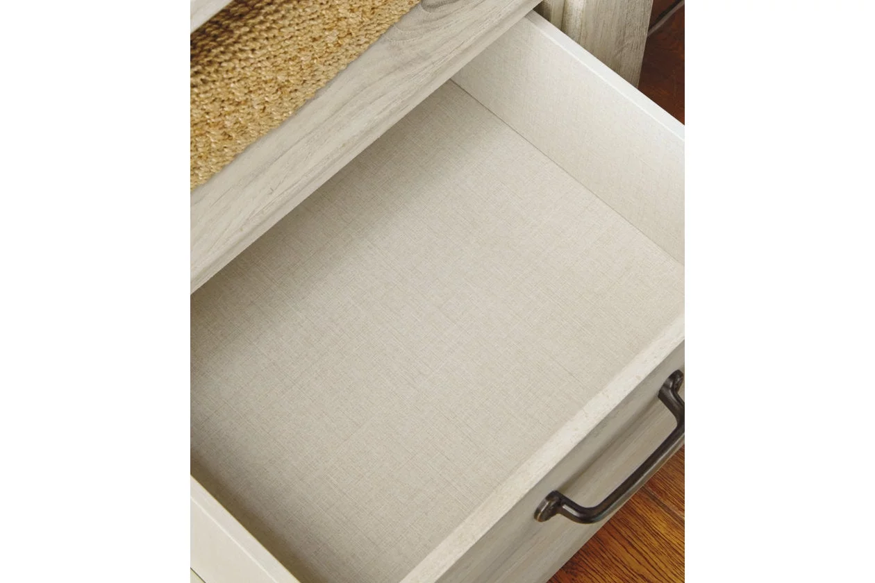 Ashley Furniture Bellaby 7 Drawer Dresser in Whitewash