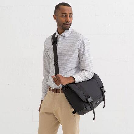 Timbuk2 Jet Black Commute Messenger Bag 2.0