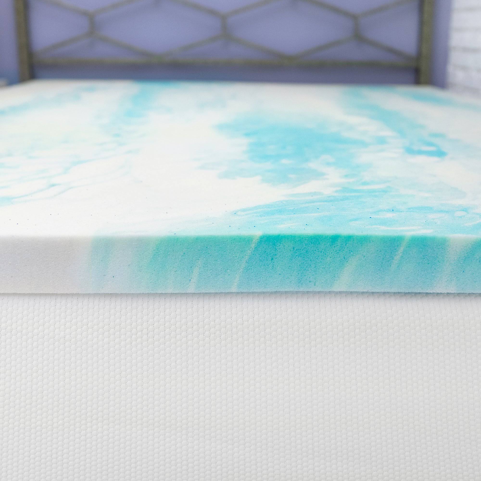SensorPEDIC 2x22 Gel Swirl Memory Foam King Mattress Topper