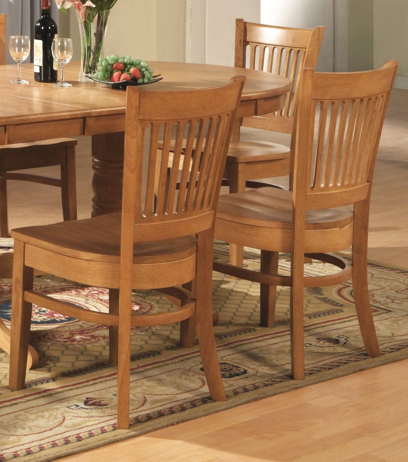 East West Furniture 5 Piece Dining Set-Table and 4 Dinette Chairs.