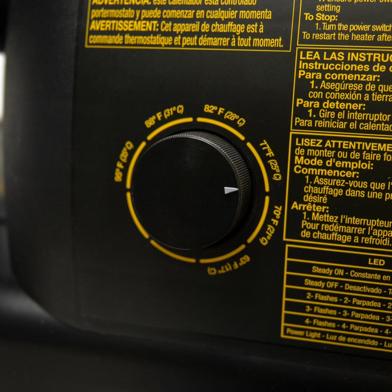 DeWalt 210,000 BTU/hr. 6000 sq. ft. Forced Air Kerosene Heater