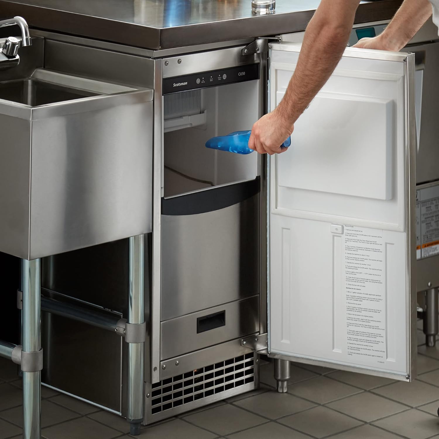Scotsman CU50PA-1 Undercounter Ice Maker with Bin, Gourmet Cube Style, 64 lb/24 hr, Air Cooled, 15" Width, Built-in Pump Drain, 115V/60/1-ph