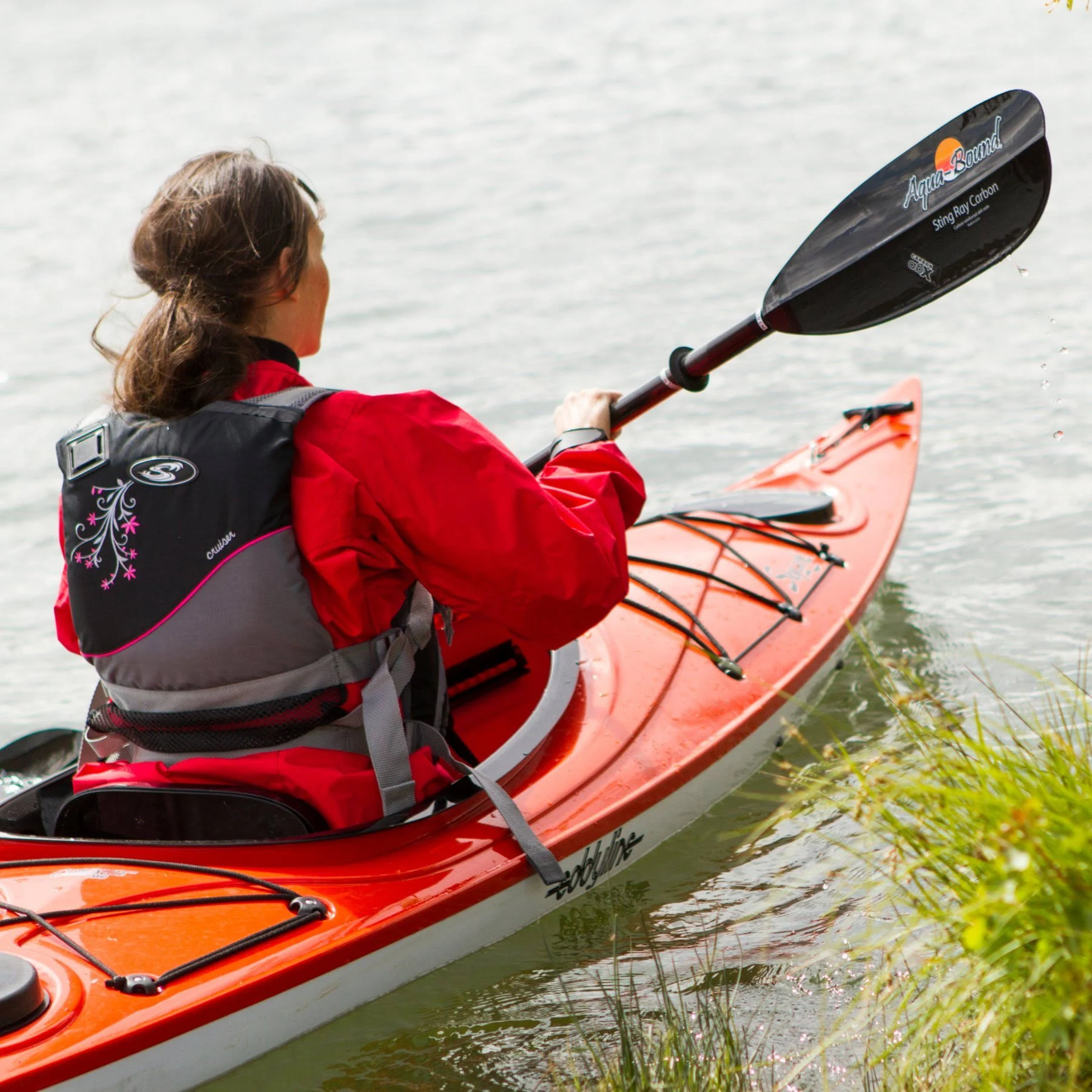 Aqua-Bound Sting Ray Carbon Kayak Paddle Small, 2-Piece, Posi-Lok - Black