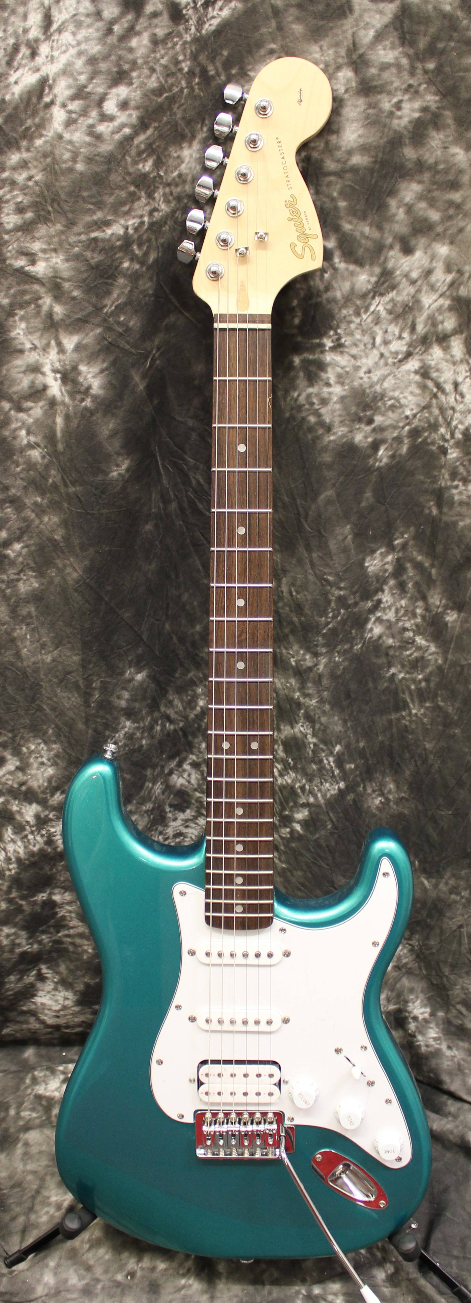 Squier Affinity Series Stratocaster HSS Race Green - Megean