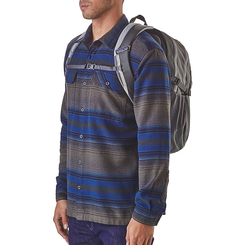 Patagonia Refugio 28L Pack Textile Green