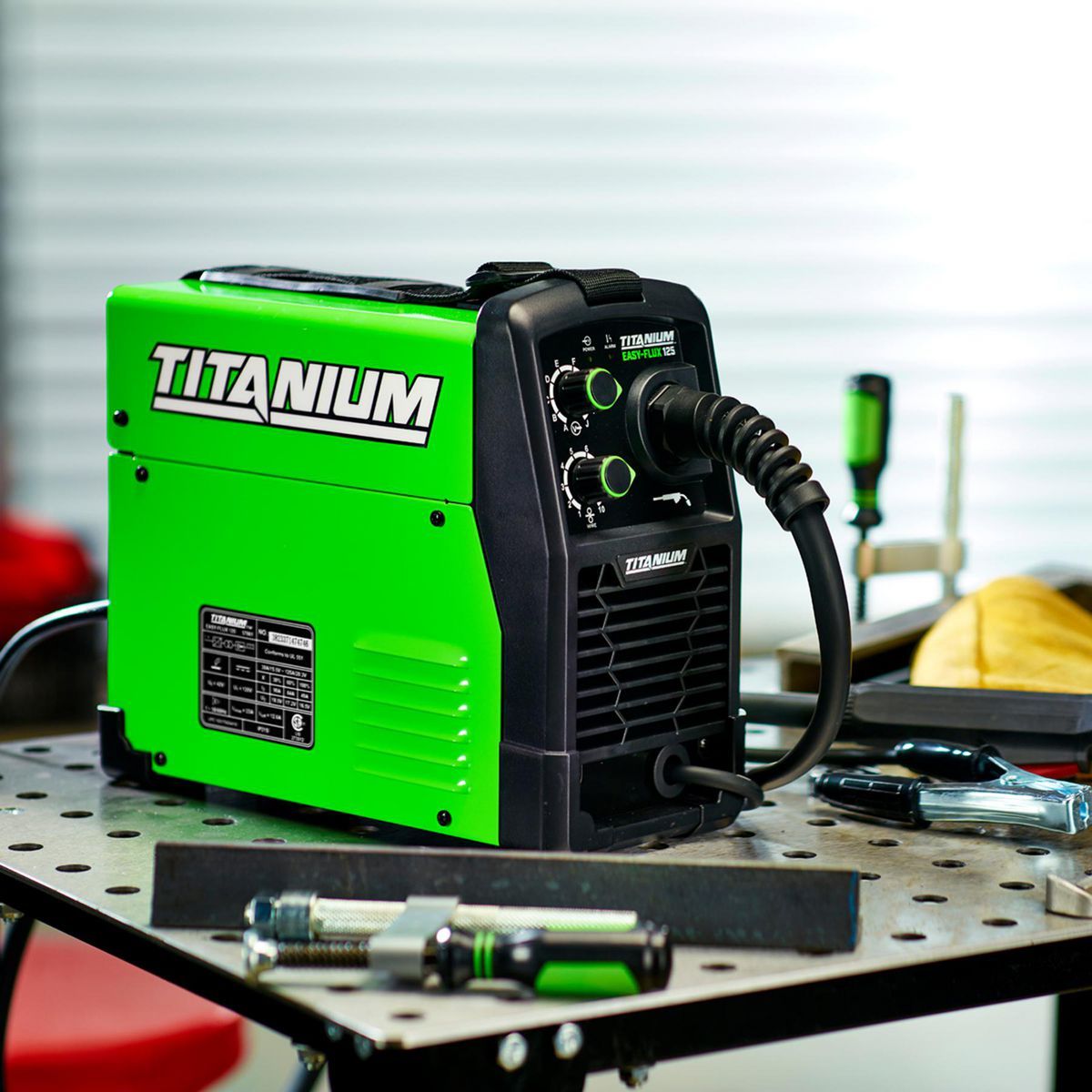 TITANIUM Easy-Flux 125 Amp Welder