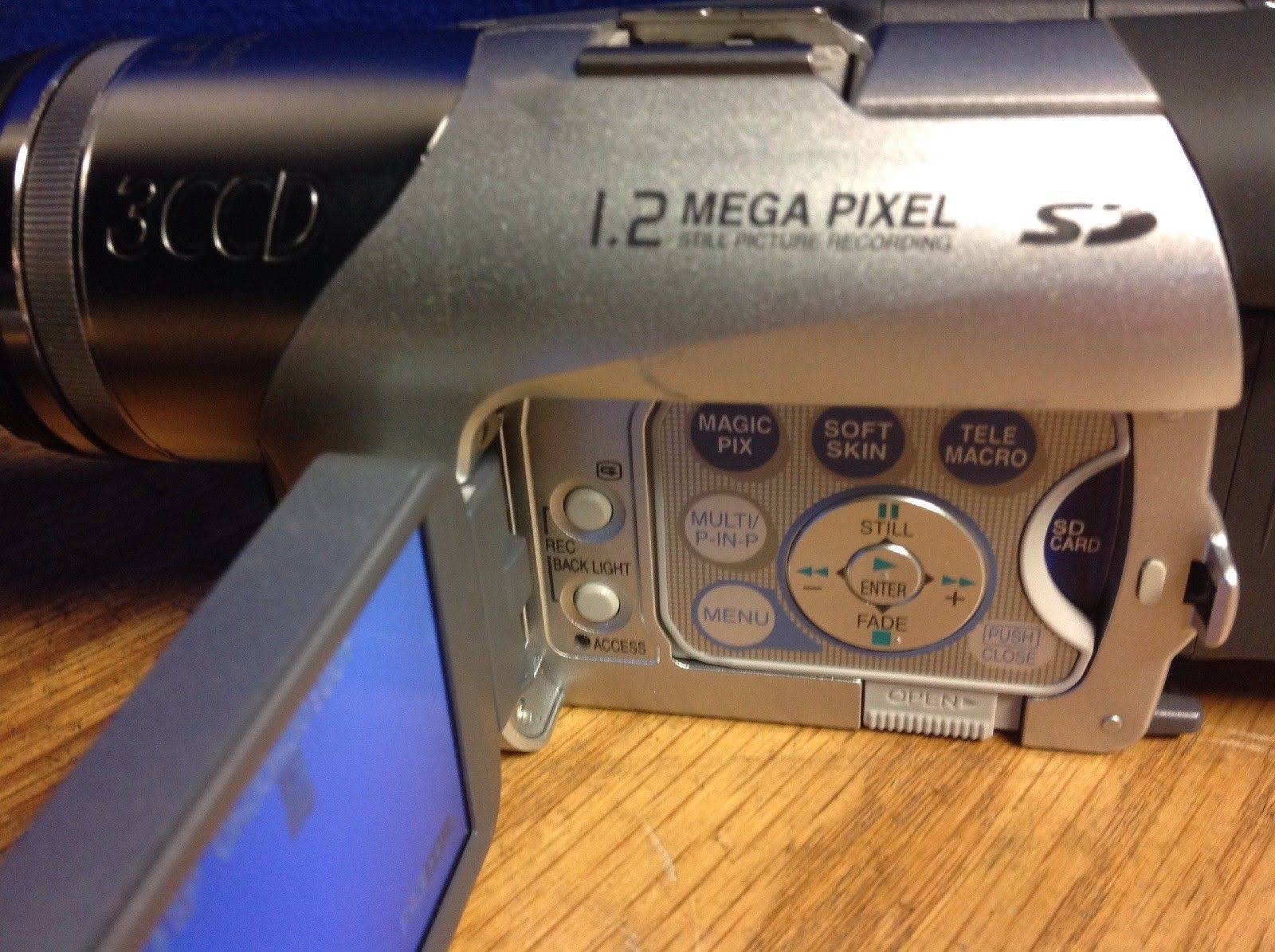 Panasonic Palmcorder Pv-gs120 Mini DV Camcorder