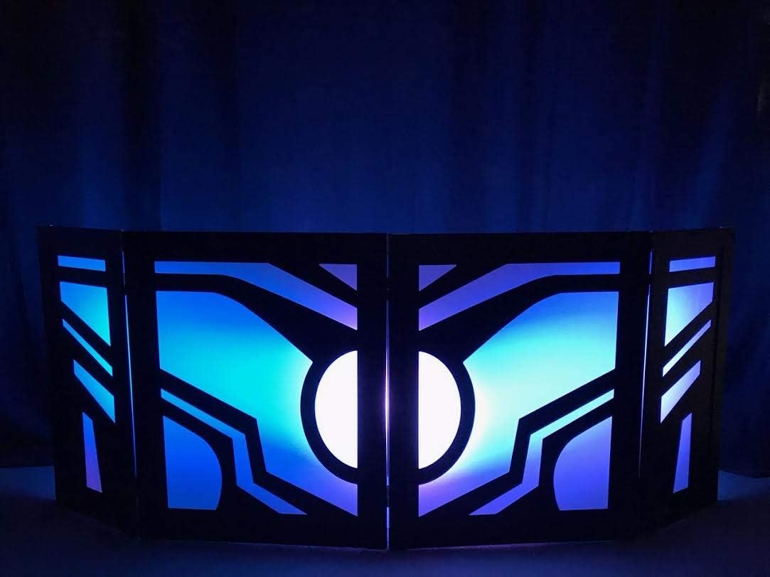 Omni DJ Facade/DJ Booth 4 Panels (2 Lg, 2 Sm) Black Frame with Fabric