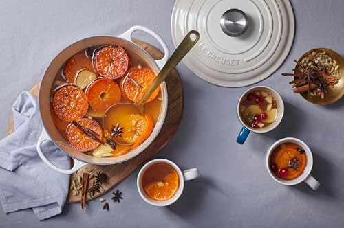 Le Creuset Enameled Cast Iron Signature Round Dutch Oven, 7.25 qt., Meringue