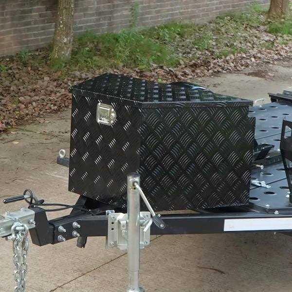 VEVOR Trailer Tongue Box, Aluminum Alloy Diamond Plate Tongue Box Tool Chest, Heavy Duty Trailer Box Storage with Lock and Keys - Shop Hardware Tools Online Store