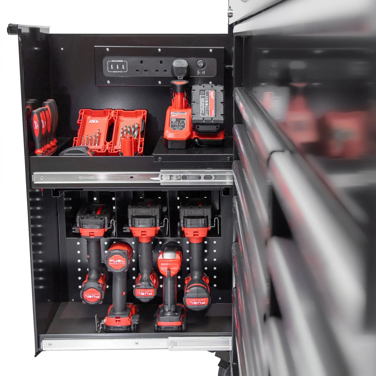 SGS 72in 15 Drawer Tool Chest and Roller Cabinet with Charging Points