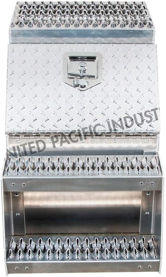 United Pacific Heavy Duty Aluminum Semi Truck Side Storage Saddle Step Box / 25" L x 18" W x 28" H