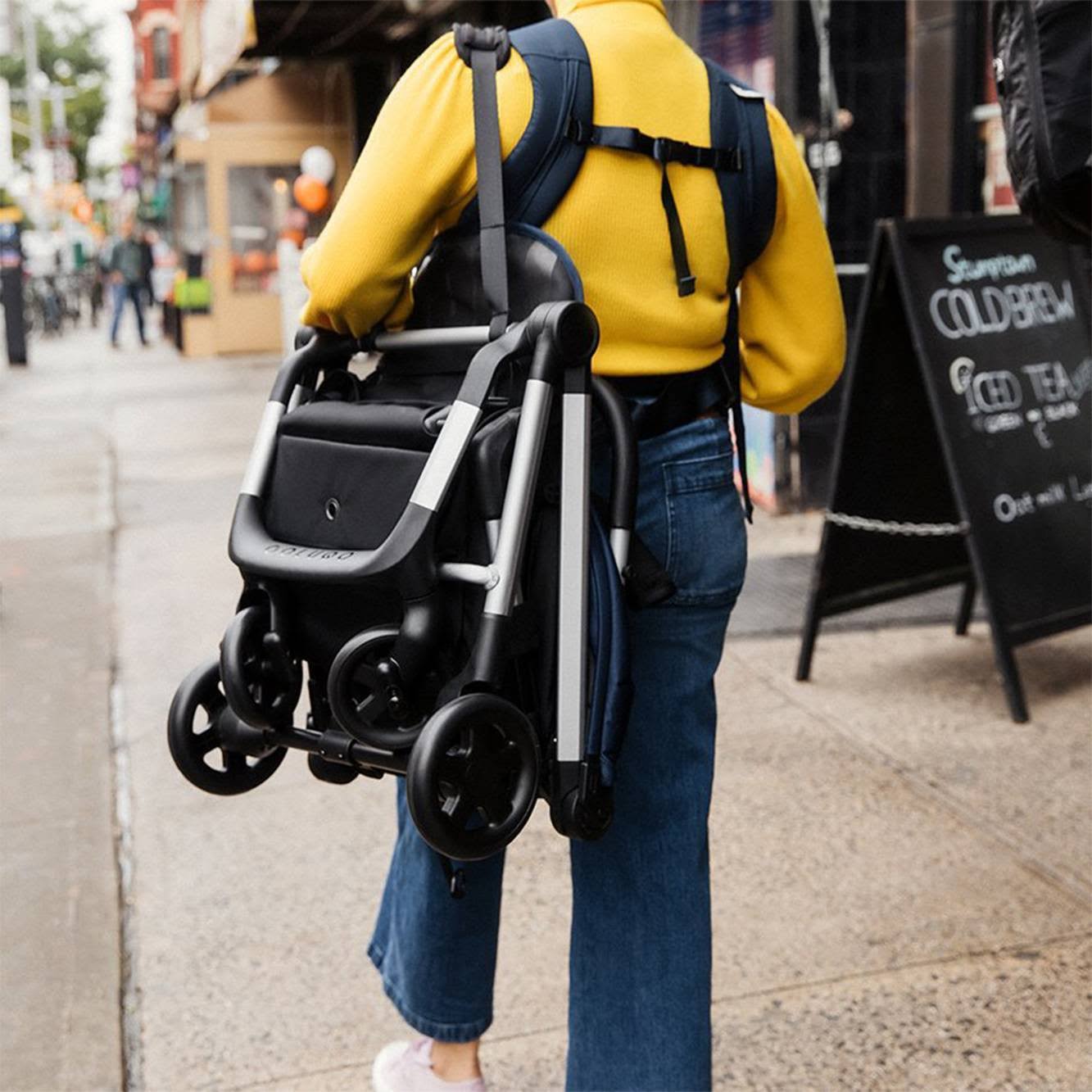Colugo Compact Stroller in Olive