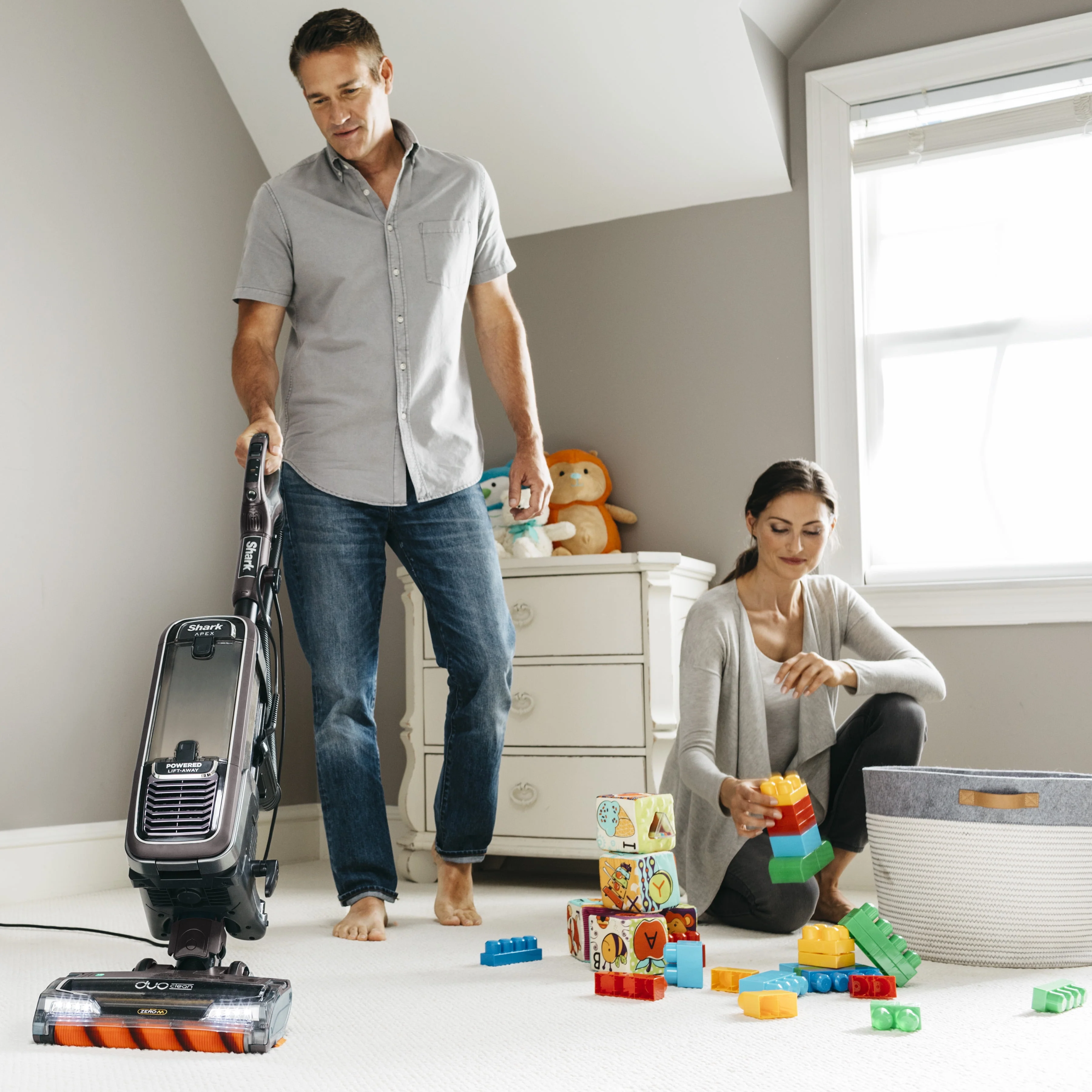Shark AZ1002 Apex Powered Lift-Away Upright Vacuum with DuoClean  Self-Cleaning