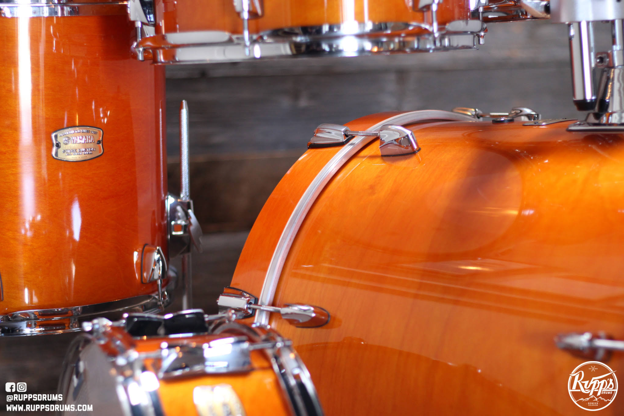 Yamaha Stage Custom Birch 5-Piece Shell Pack with 20x22 Bass Drum Honey Amber