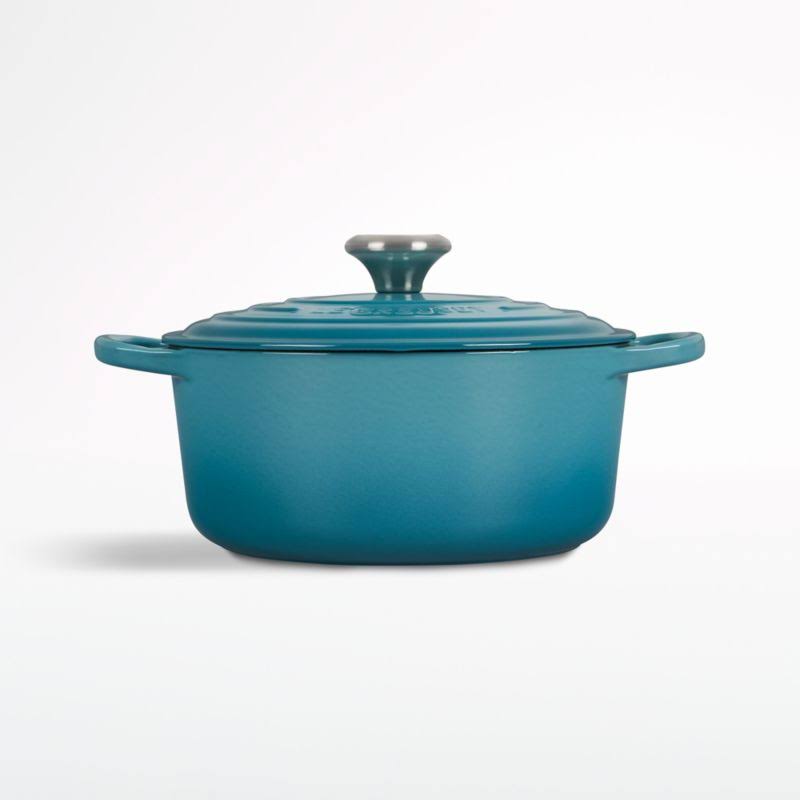 Le Creuset Signature 4.5-Quart Cast Iron Round Dutch Oven - Caribbean