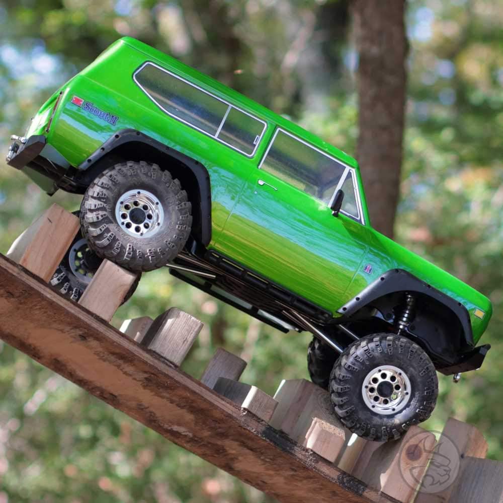 Redcat Racing RC Crawler 1/10 Scale Gen8 V2 International Scout II Off Road Rock Crawler RC Truck – 2.4Ghz Radio Controlled Waterproof Off Road Car – Great for All Terrain – Green