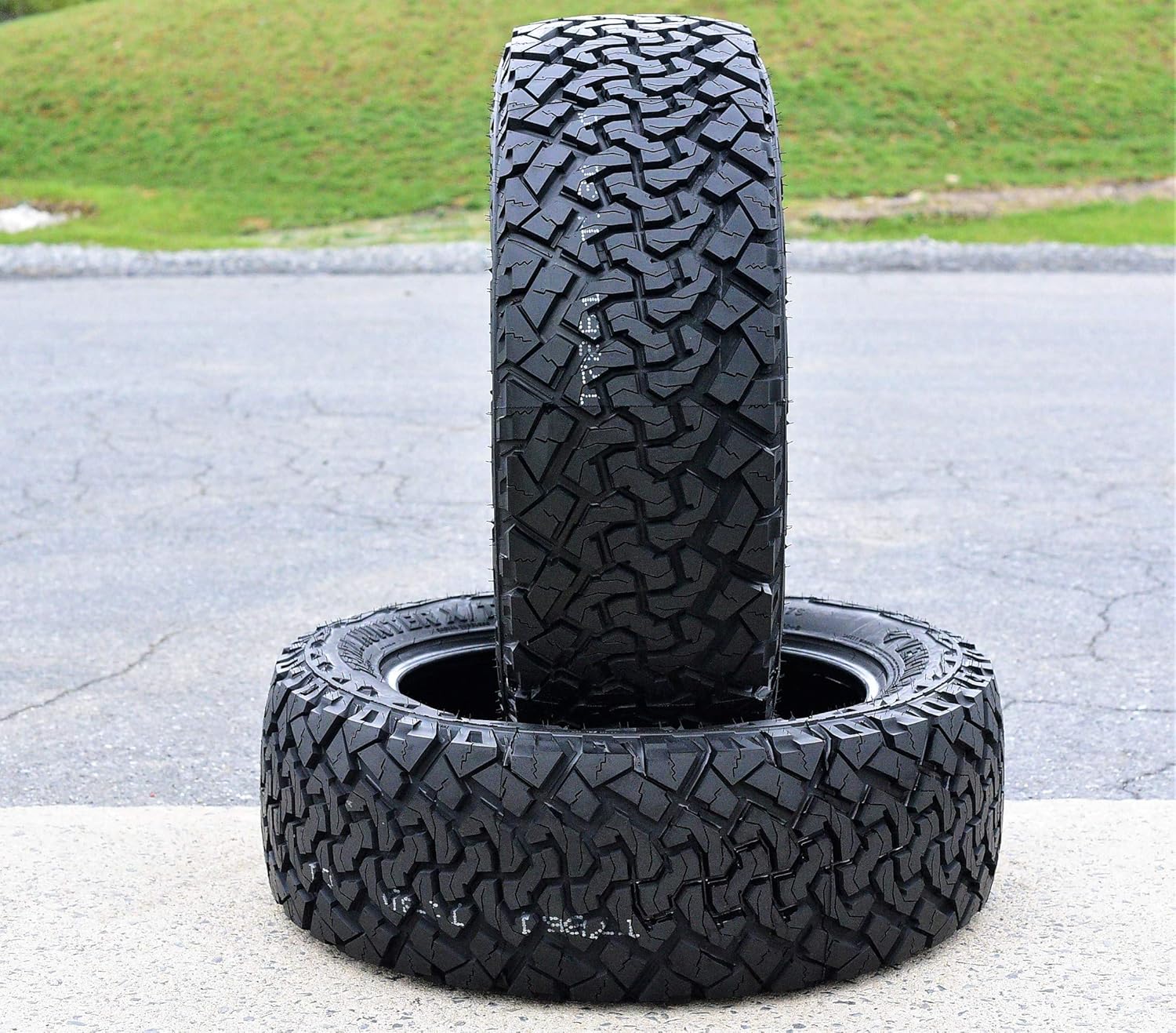 Venom Power Terra Hunter X/T All-Terrain Off-Road Light Truck Radial Tire-LT285/70R17 285/70/17 285/70-17 121/118Q Load Range E LRE 10-Ply BSW Black Side Wall