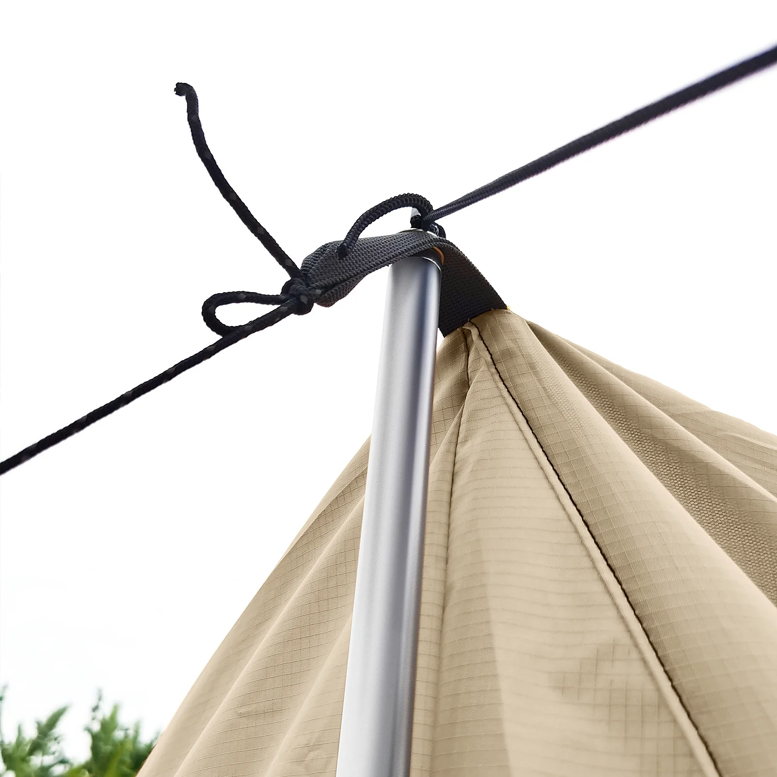 Gecheer Car Rear Extension Sunshade Tent Vehicle Trunk Side Awning Car Shelter Canopy Beach Sun Shelter for Outdoor Camping Hiking Fishing