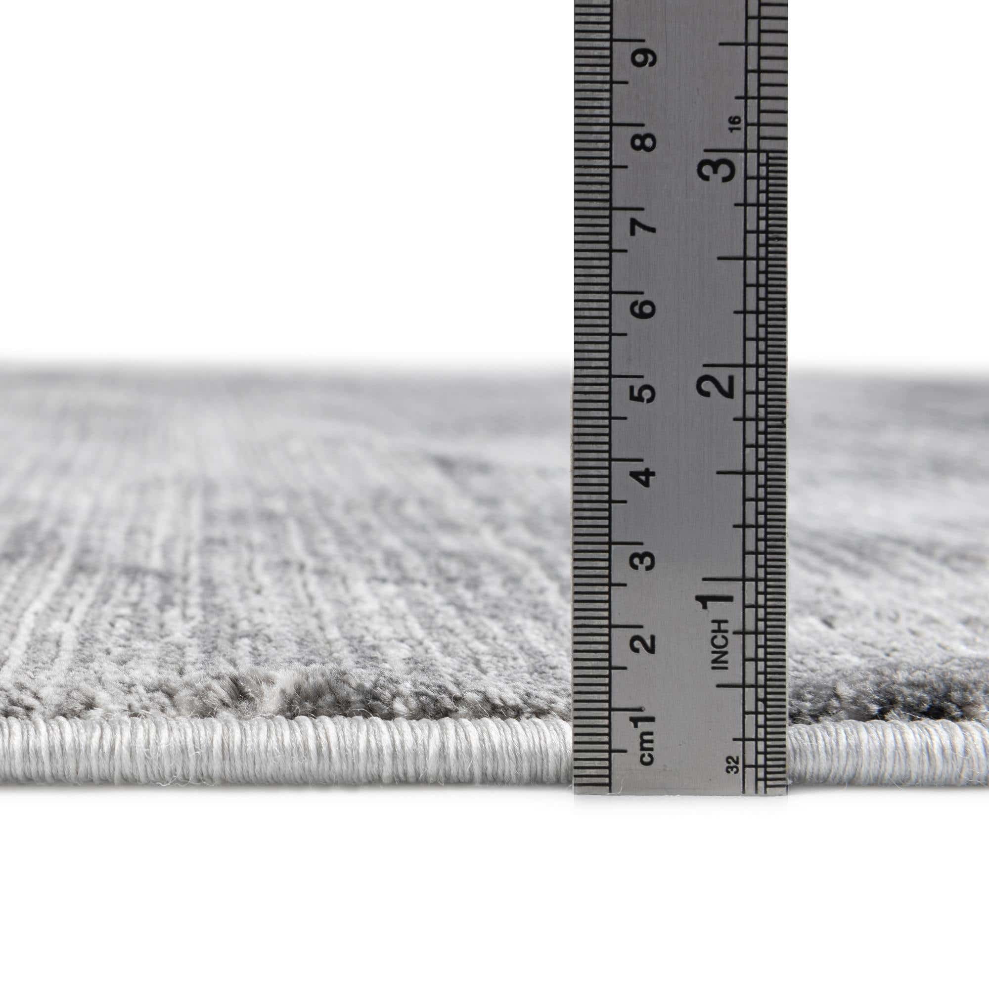 Rugs.com Finsbury Collection Rug – 5' 3 x 8' Oval Gray Medium Rug Perfect For Living Rooms, Large Dining Rooms, Open Floorplans