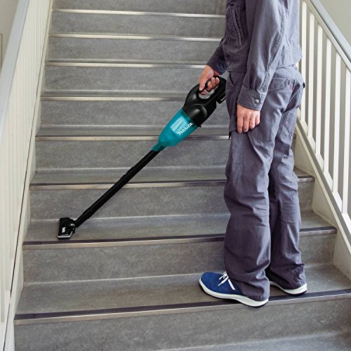 Makita 18V LXT Lithium-Ion Cordless Vacuum