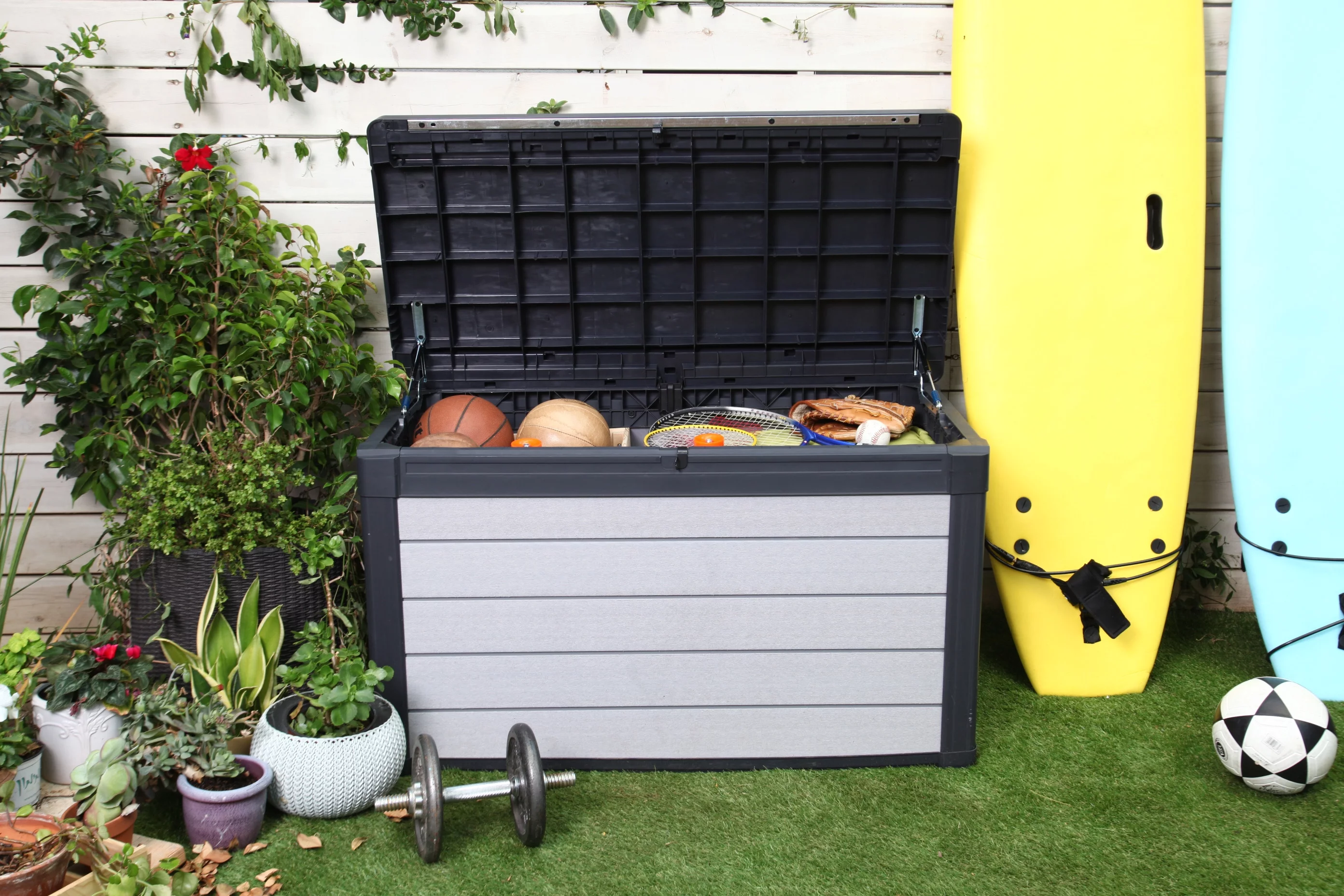 Keter Denali Outdoor 100 Gallon Resin, Plastic and Wood Deck Box, Gray and Black
